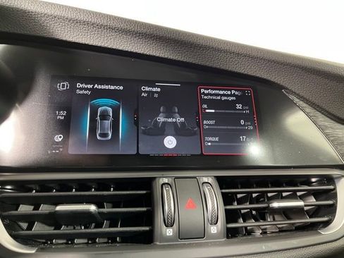 Used 2022 Alfa Romeo Giulia Sprint AWD/4WD image 28