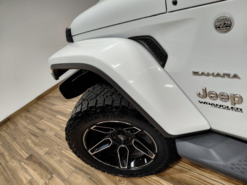 Used 2019 Jeep Wrangler Unlimited Sahara AWD/4WD image 15