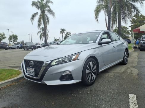 Certified 2022 Nissan Altima 2.5 SL FWD image 23