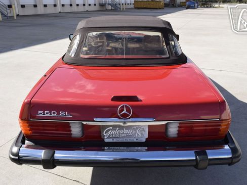 Used 1988 Mercedes-Benz 560 SL image 40