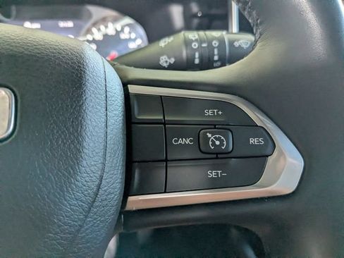 Used 2022 Jeep Compass Latitude w/ Convenience Group AWD/4WD image 22