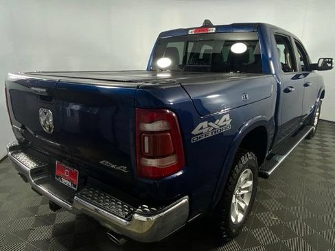 Used 2022 RAM 1500 Laramie AWD/4WD image 9