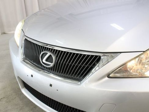 Used 2010 Lexus IS 350C RWD image 32