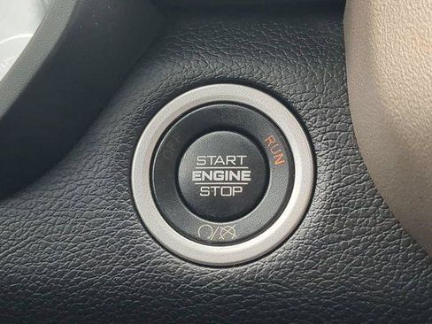 Certified 2022 RAM 2500 Laramie AWD/4WD image 36