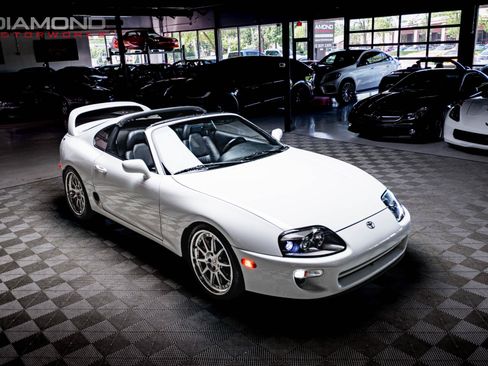 Used 1994 Toyota Supra Turbo RWD image 3