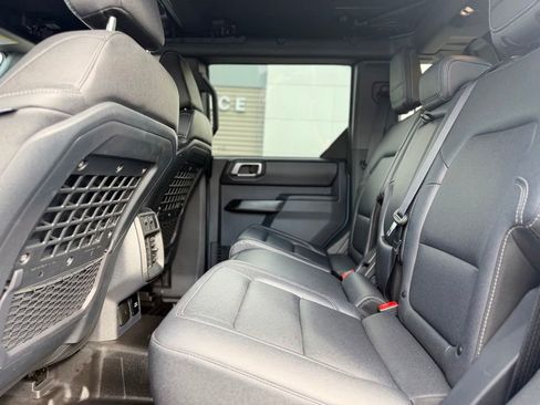 Used 2025 Ford Bronco Badlands AWD/4WD image 20