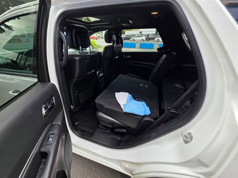 Used 2018 Dodge Durango R/T w/ Technology Group image 13