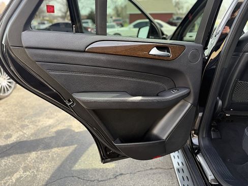 Used 2015 Mercedes-Benz ML 350 4MATIC image 16