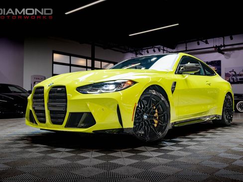 Used 2021 BMW M4 Coupe w/ M Carbon Exterior Package image 5