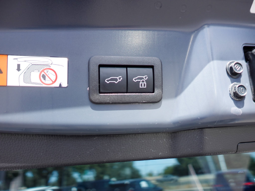 Used 2024 Toyota Prius Prime Premium w/ Advanced Technology Package FWD image 28
