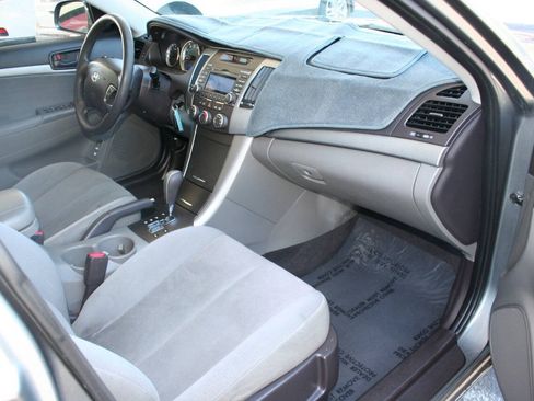 Used 2009 Hyundai Sonata GLS FWD image 14