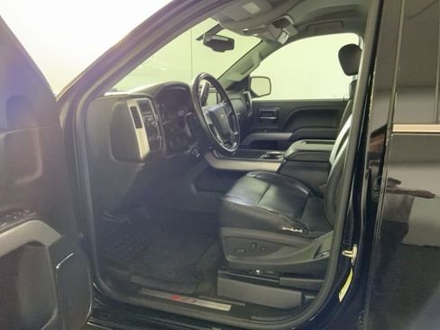 Used 2018 Chevrolet Silverado 1500 LTZ Z71 image 18