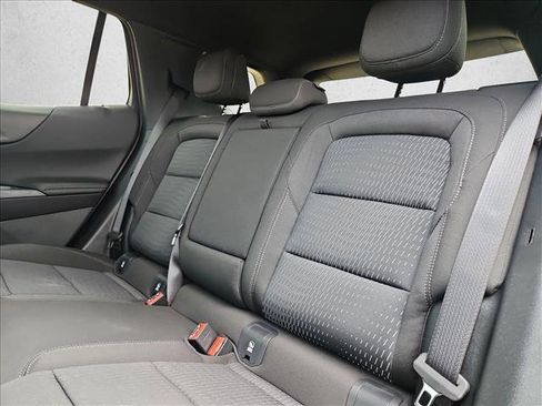 New 2026 Chevrolet Equinox LT w/ Safety and Technology Package image 16