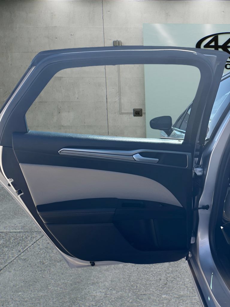 Used 2018 Ford Fusion S FWD image 14