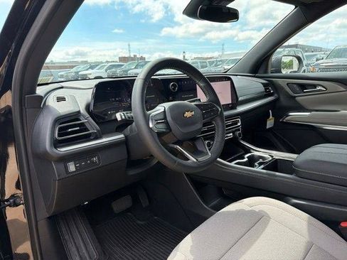 New 2026 Chevrolet Traverse LT AWD/4WD image 15