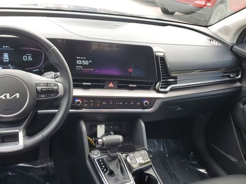 Used 2023 Kia Sportage EX FWD image 19