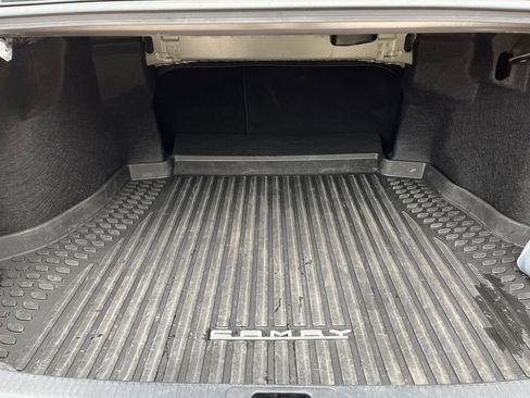 Used 2023 Toyota Camry SE w/ Convenience Package image 10