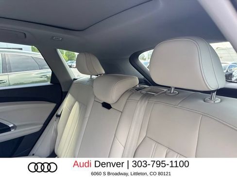 Used 2025 Audi Q5 Premium w/ 19" Wheel Package AWD/4WD image 16