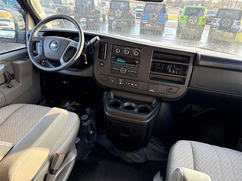 Used 2023 Chevrolet Express 3500 LS image 3