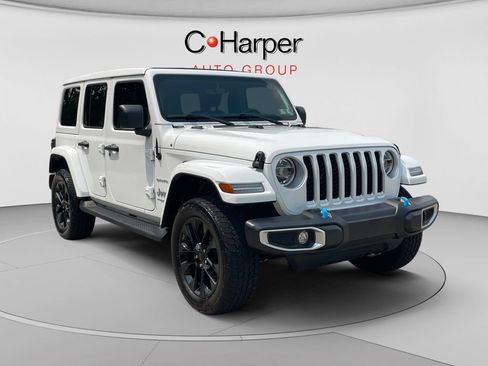 Certified 2021 Jeep Wrangler Unlimited Sahara w/ Cold Weather Group AWD/4WD image 1