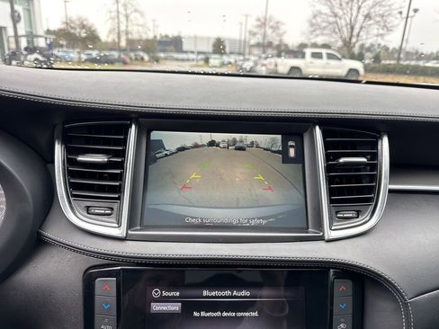 Used 2022 INFINITI QX50 Luxe w/ Appearance Package image 31