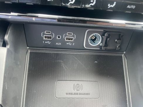 New 2025 Jeep Grand Cherokee L Laredo w/ Luxury Tech Group I image 23