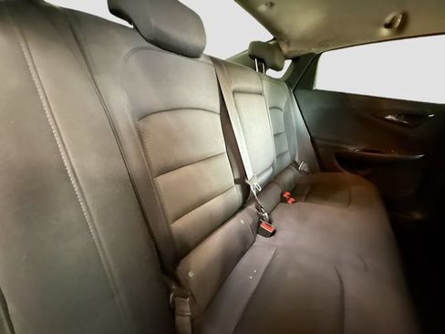 Used 2017 Chevrolet Malibu LT FWD image 26