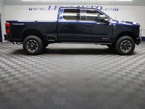 Used 2024 Ford F250 Lariat w/ Tremor Off-Road Package AWD/4WD image 2