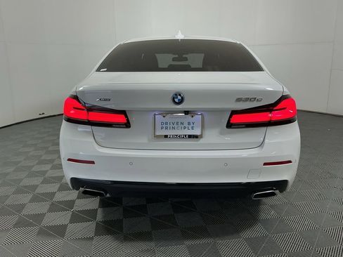 Certified 2023 BMW 530e xDrive 530e iPerformance w/ Convenience Package image 6