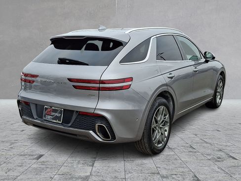 Used 2023 Genesis GV70 2.5T w/ Advanced Package image 12