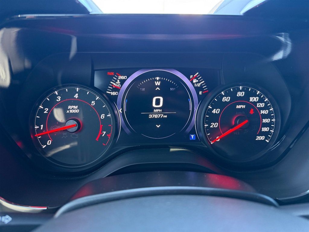 Used 2020 Chevrolet Camaro SS RWD image 28