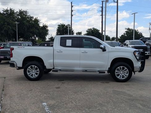 Used 2023 Chevrolet Silverado 1500 LTZ w/ LTZ Convenience Package II AWD/4WD image 4