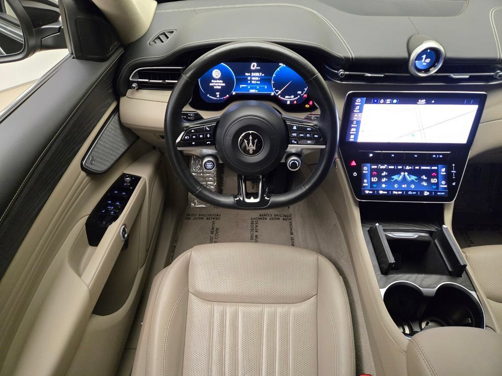 Certified 2023 Maserati Grecale GT AWD/4WD image 20