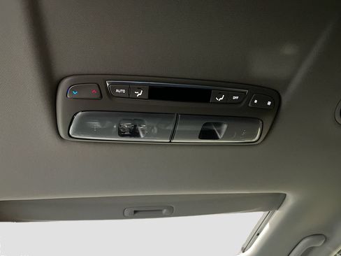 Used 2025 Kia Telluride S AWD/4WD image 24