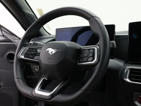 Used 2026 Ford Mustang Premium RWD image 31