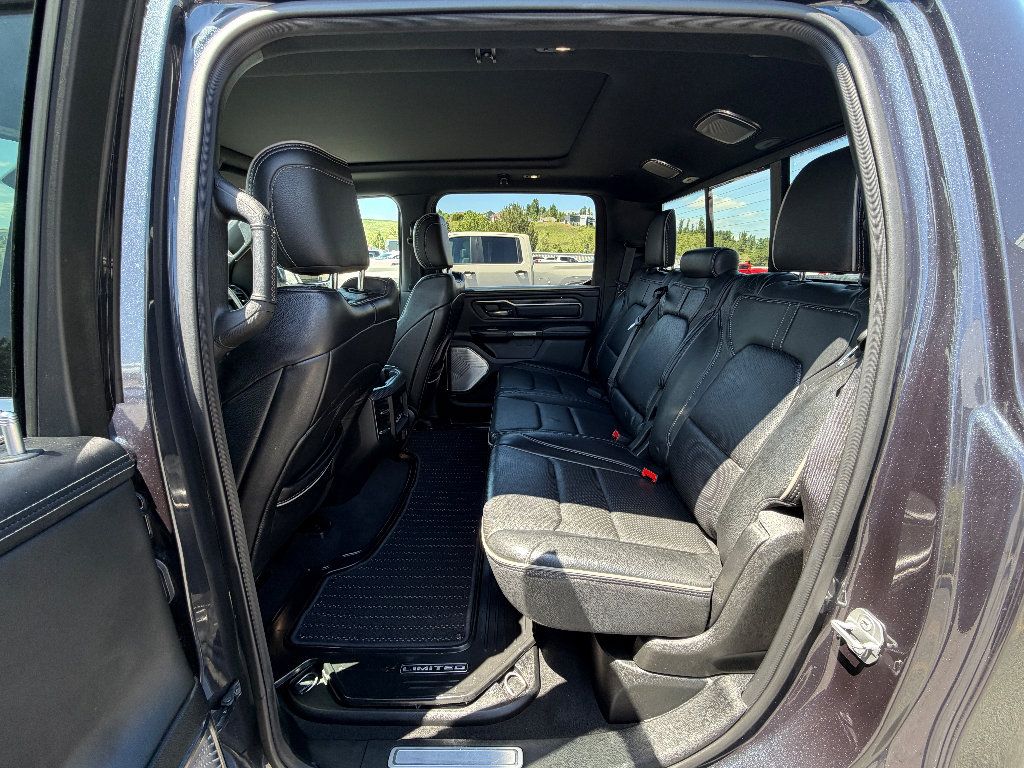 Used 2019 RAM 1500 Limited AWD/4WD image 3