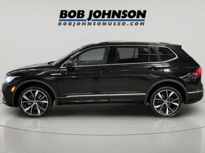 Used 2023 Volkswagen Tiguan SEL R-Line