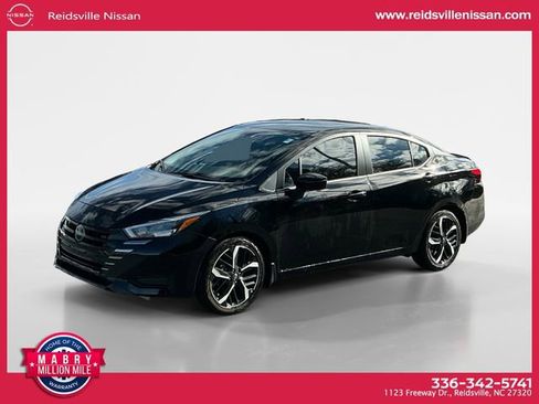 Used 2024 Nissan Versa SR w/ Trunk Package image 1