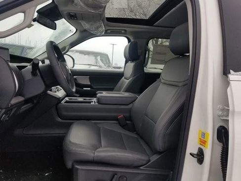 New 2026 Ford Expedition Max Active image 12