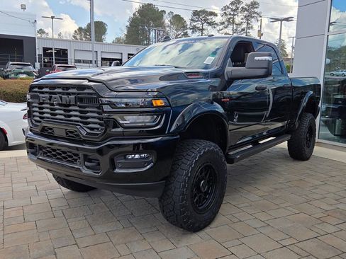 New 2026 RAM 2500 Big Horn AWD/4WD image 3
