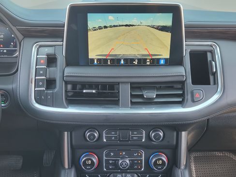 Used 2023 Chevrolet Tahoe Z71 w/ Off-Road Capability Package AWD/4WD image 18