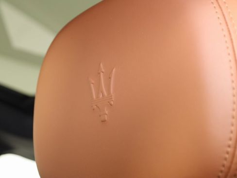 Used 2023 Maserati Quattroporte Modena Q4 image 39