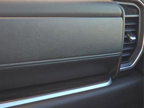 Used 2025 Chevrolet Silverado 2500 LT w/ Trail Boss Package image 27