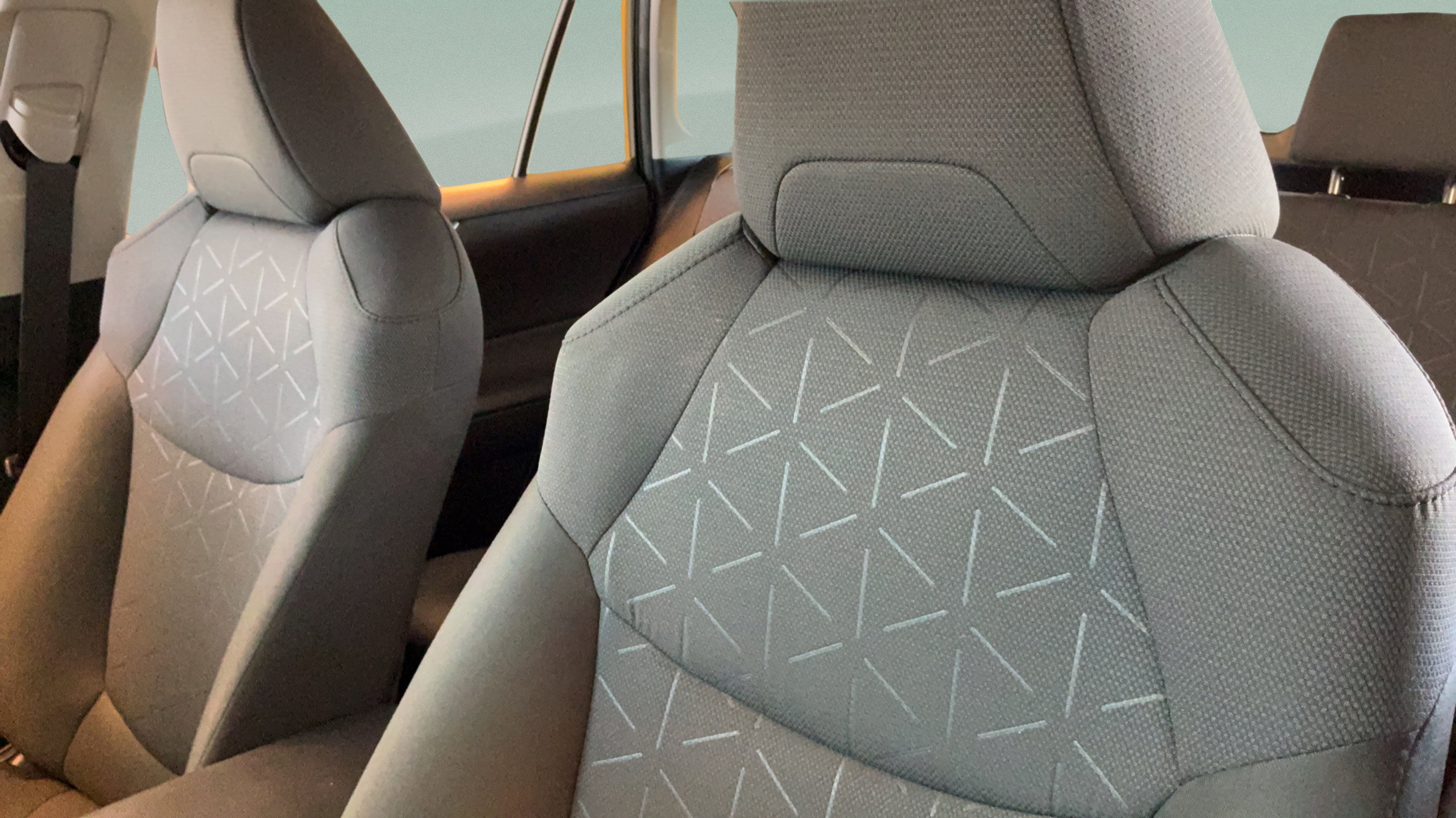 Certified 2024 Toyota RAV4 XLE FWD image 24