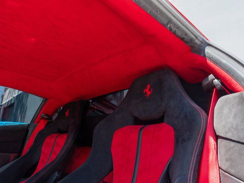 Used 2019 Ferrari 488 Pista Coupe RWD image 32