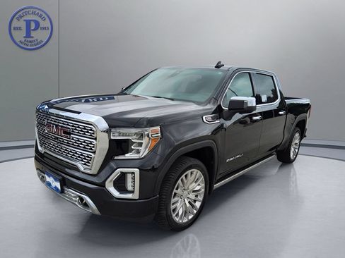 Used 2019 GMC Sierra 1500 Denali w/ Denali Ultimate Package AWD/4WD image 3