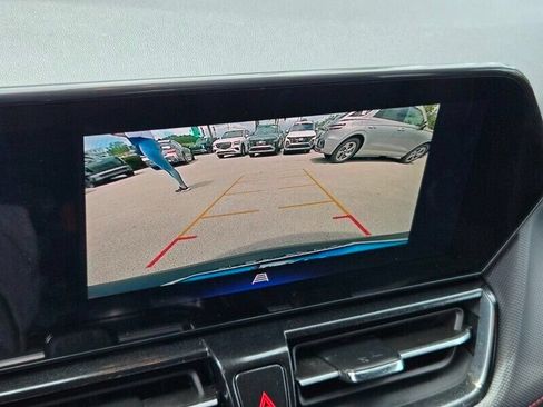 Used 2024 Chevrolet TrailBlazer RS w/ Driver Confidence Package FWD image 19