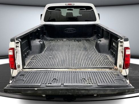 Used 2016 Ford F250 XL w/ XL Appearance Package image 7