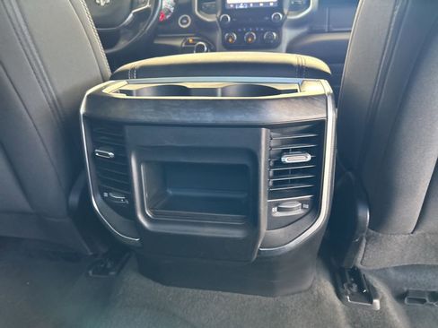 Used 2024 RAM 1500 Big Horn RWD image 33
