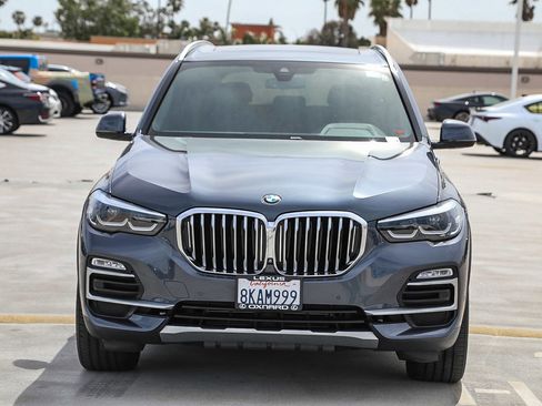 Used 2019 BMW X5 xDrive40i w/ Convenience Package AWD/4WD image 2